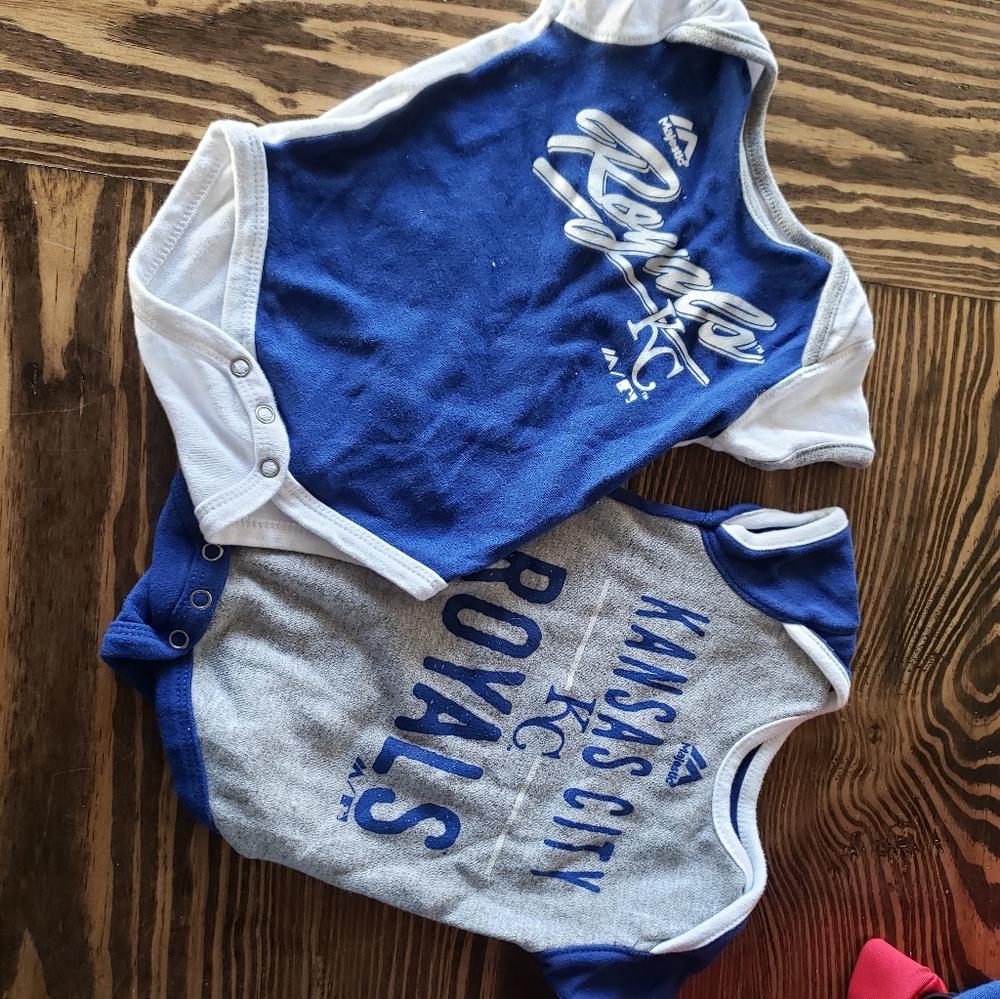 Kansas City Royals 6/9mo Ossie set